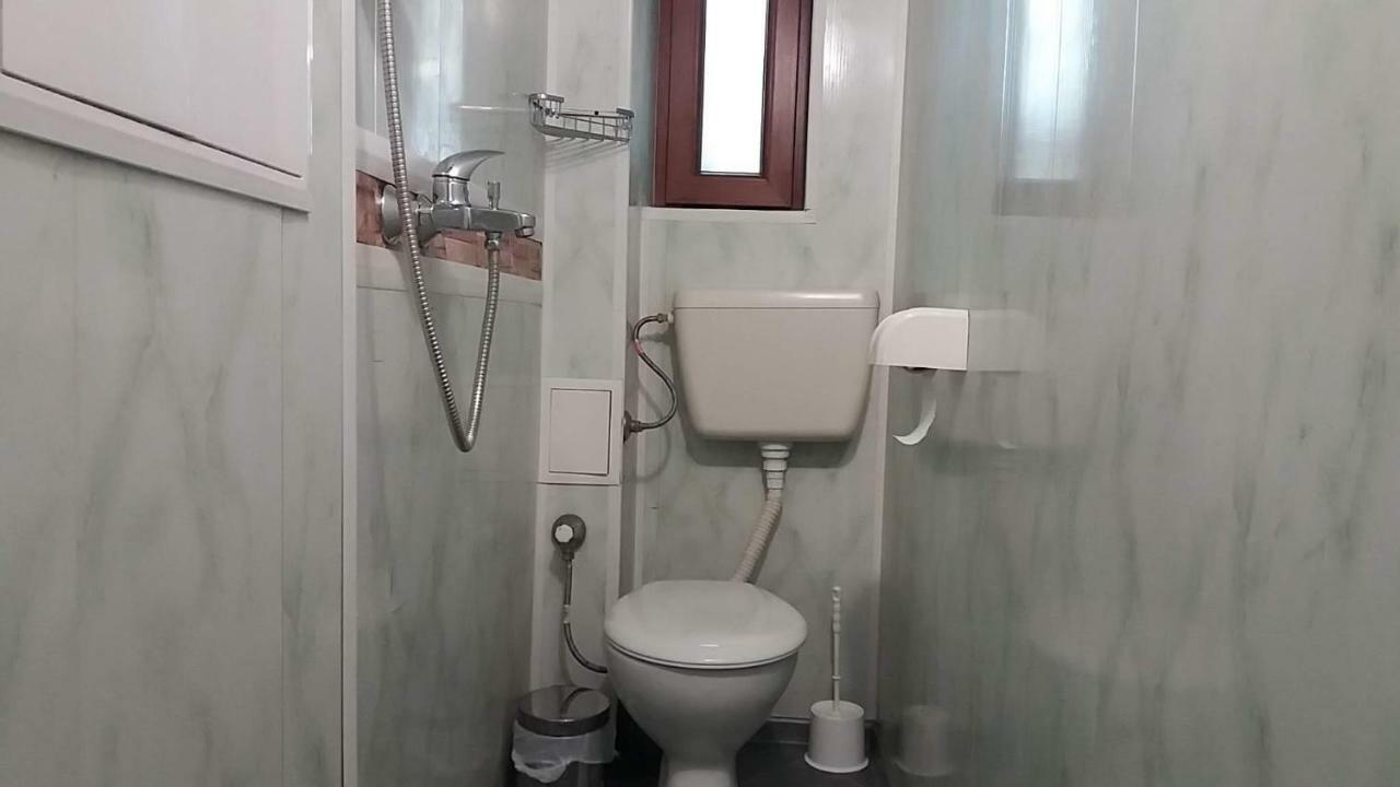 Нощувки Ботеви Șumen Exterior foto