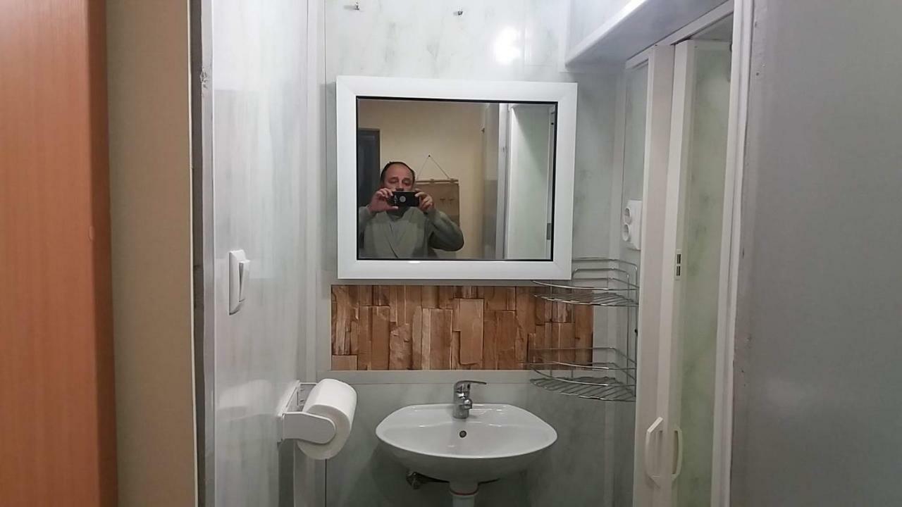 Нощувки Ботеви Șumen Exterior foto