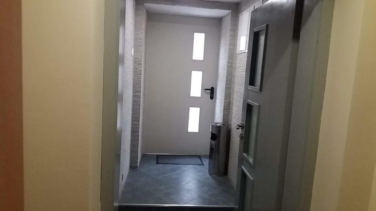 Нощувки Ботеви Șumen Exterior foto